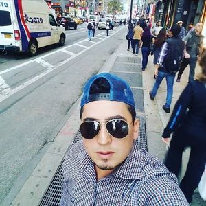 Meet your Posher, Nilser geovany